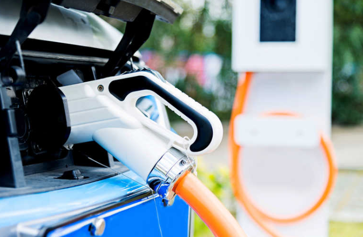 AA，Chargemaster將在4000家英國酒店安裝EV充電點