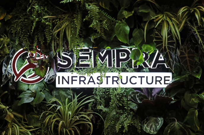 森普拉電網工程與液化天然氣項目驅動業績增長